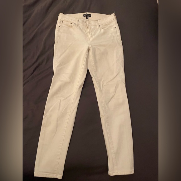J Crew white straight leg jeans, size 28 waist - Picture 1 of 5